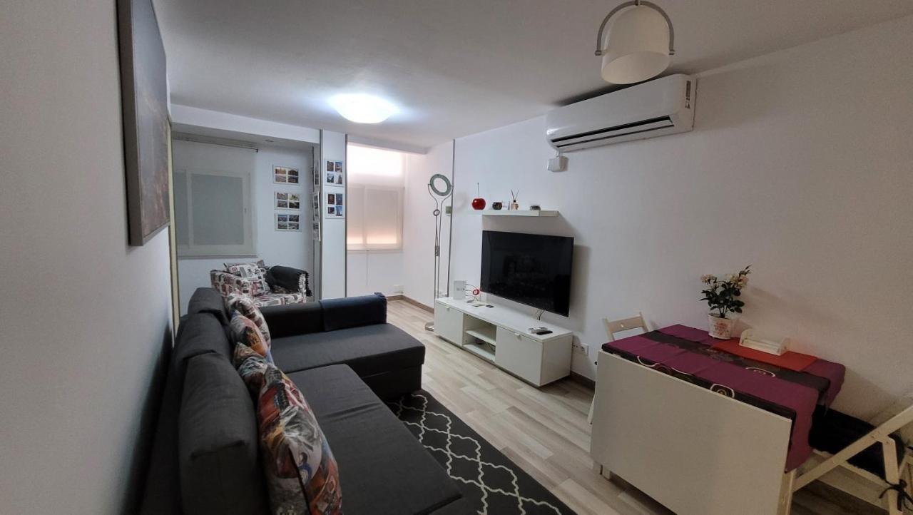 Apartaments B O D Collblanc L'Hospitalet de Llobregat Buitenkant foto