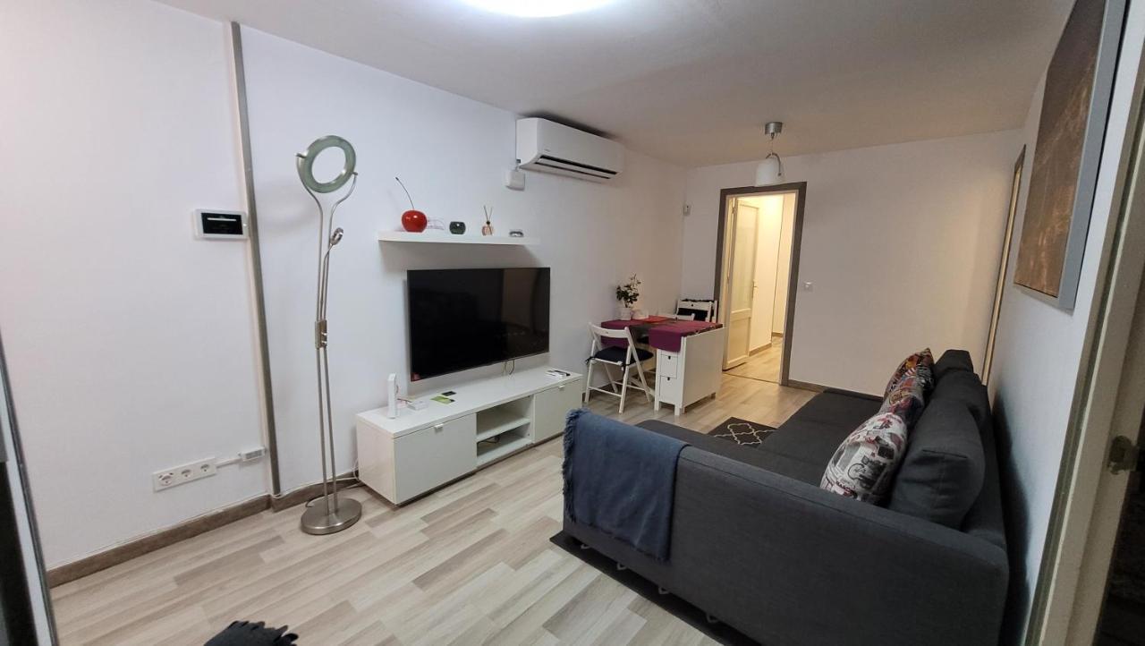 Apartaments B O D Collblanc L'Hospitalet de Llobregat Buitenkant foto