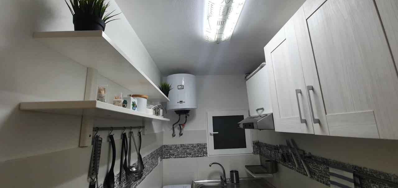 Apartaments B O D Collblanc L'Hospitalet de Llobregat Buitenkant foto