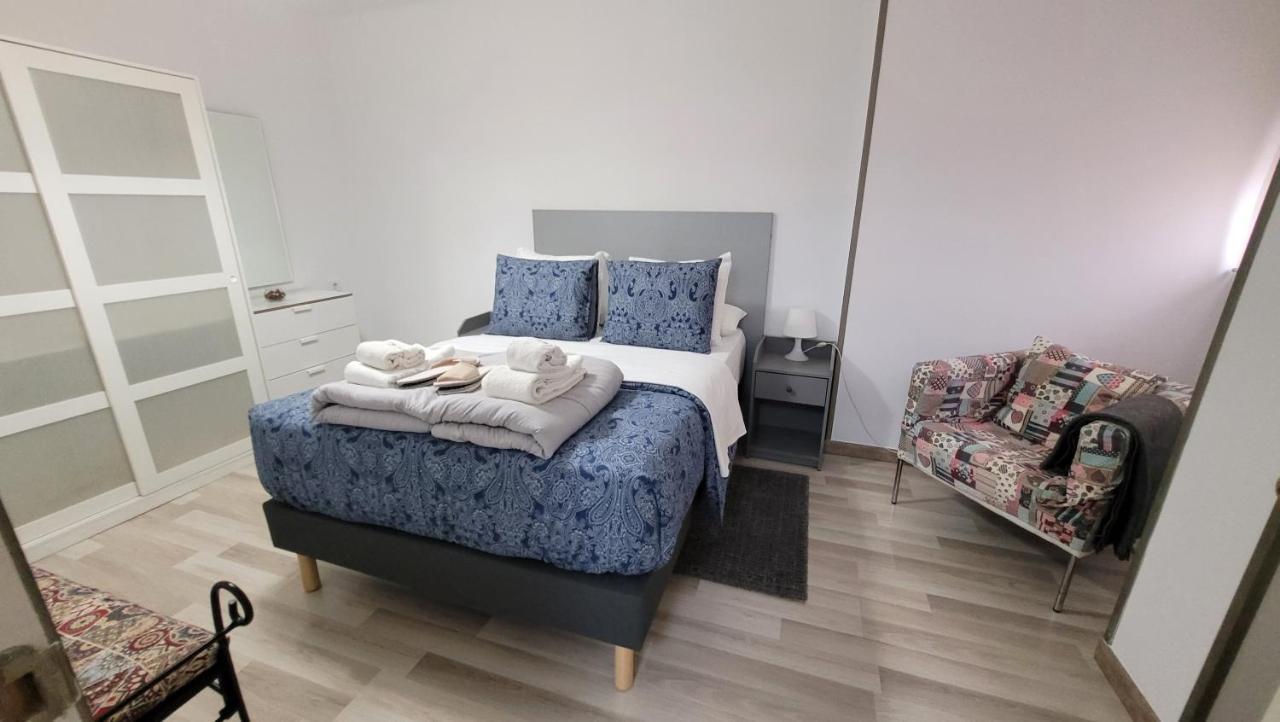 Apartaments B O D Collblanc L'Hospitalet de Llobregat Buitenkant foto